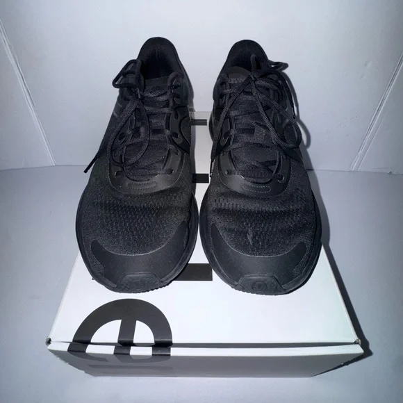 Lululemon Chargefeel Low Sneakers – Black – Size 11 (Like New) - Picture 3 of 9